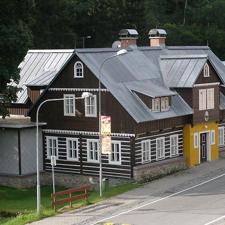 Pecka Penzion Pec pod Sněžkou Extérieur photo